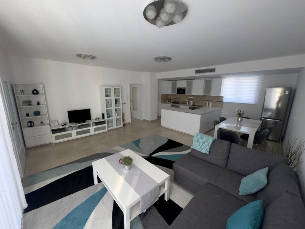 Admiral Apartman โชปาค ภายนอก รูปภาพ